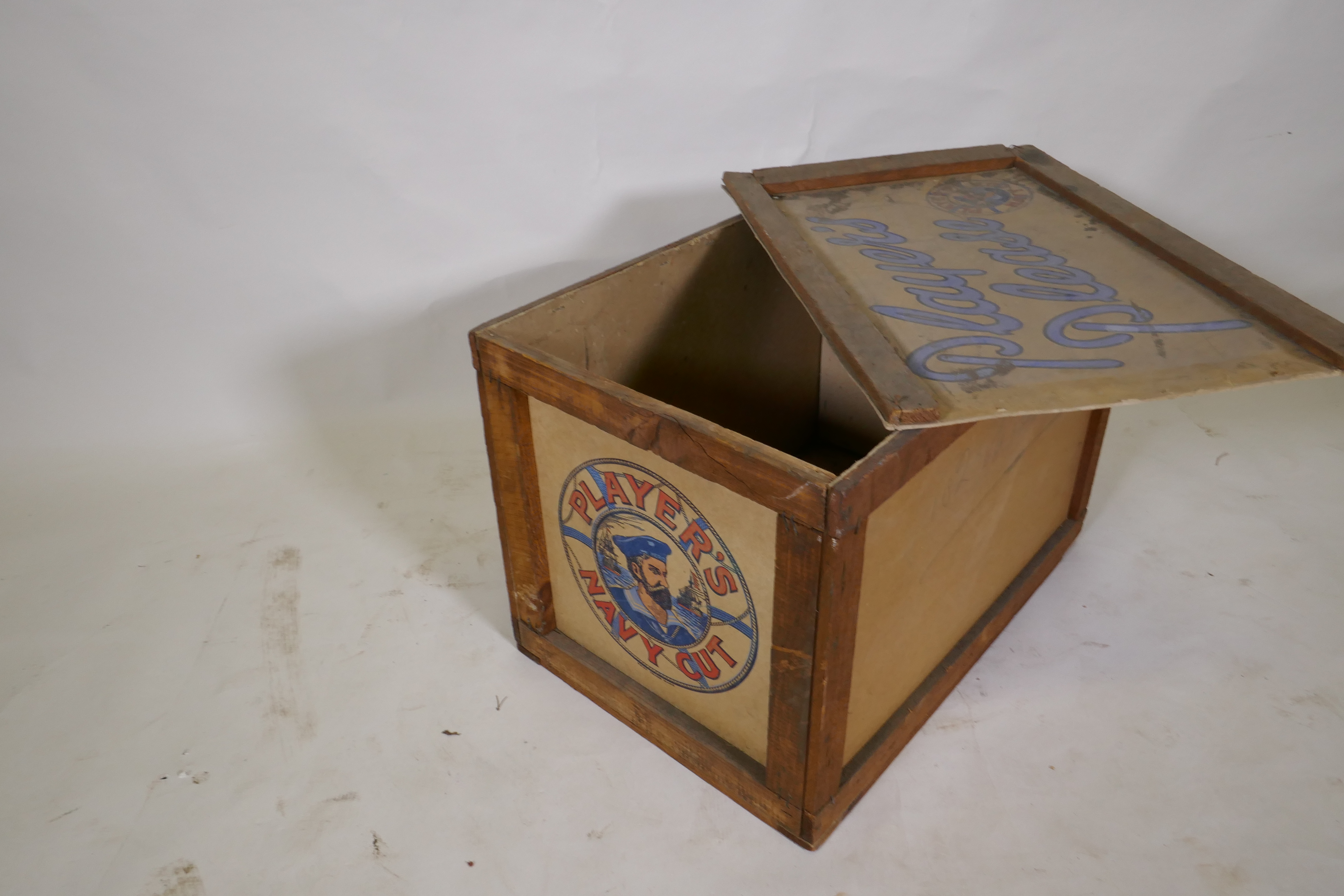 A vintage Player's Cigarettes packing case of cardboard and wood, 58 x 40 x 40cm - Image 4 of 4
