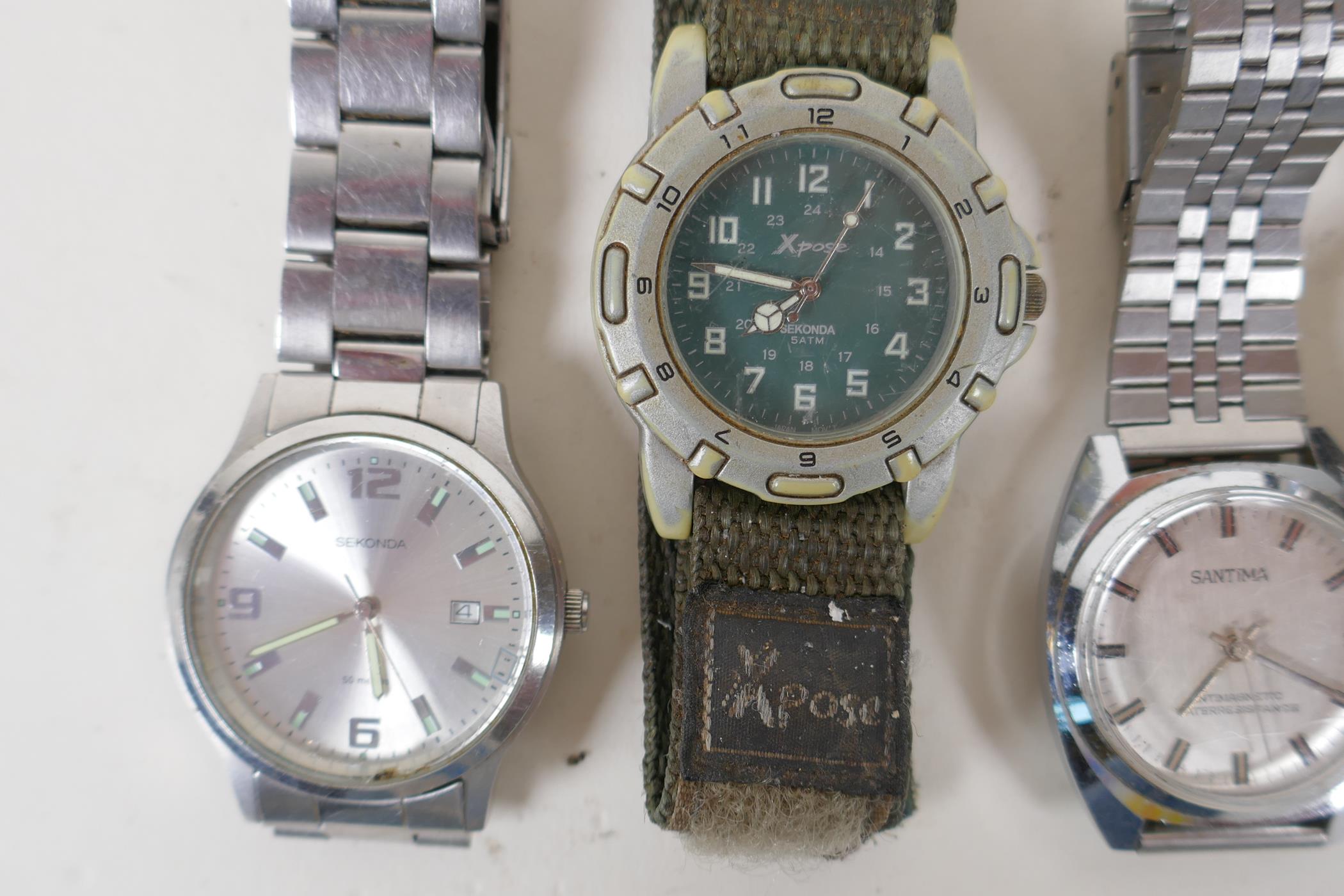 Twelve gentleman's wrist watches, to include Sekonda, Lorus, Ridd, Buler etc - Image 5 of 7