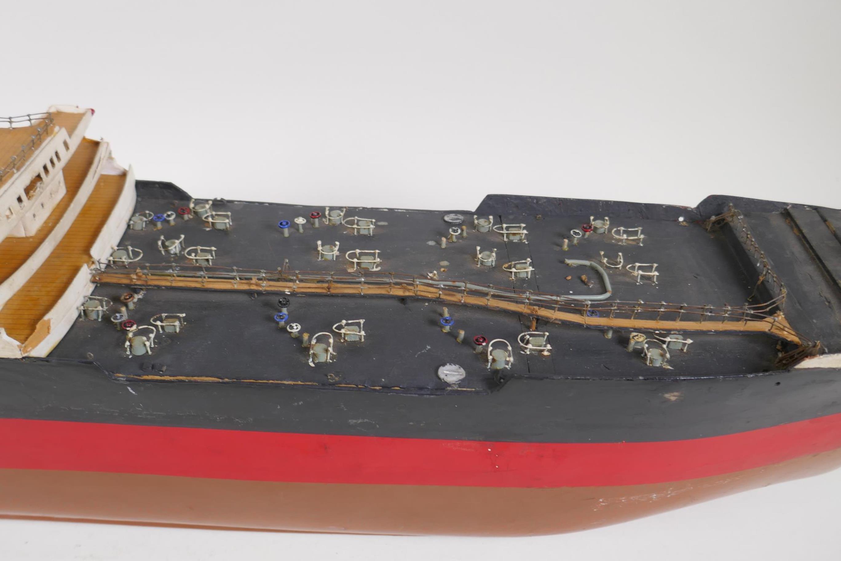 A scratch built motorised oil tanker, Katilysia, 96cm long - Image 3 of 7