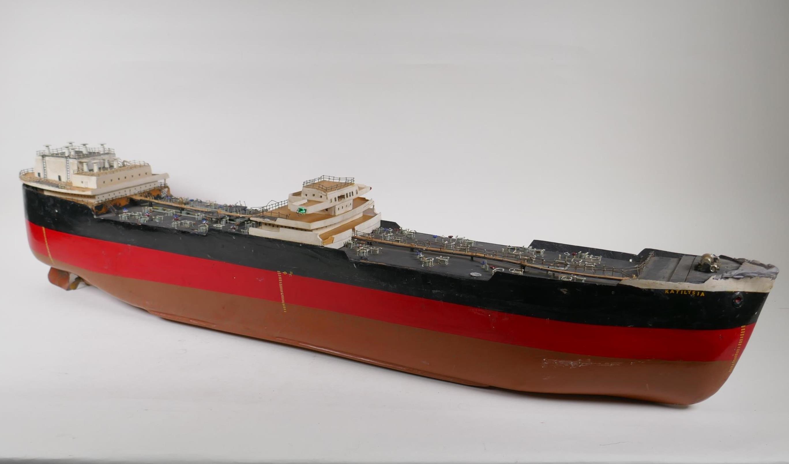A scratch built motorised oil tanker, Katilysia, 96cm long - Image 2 of 7
