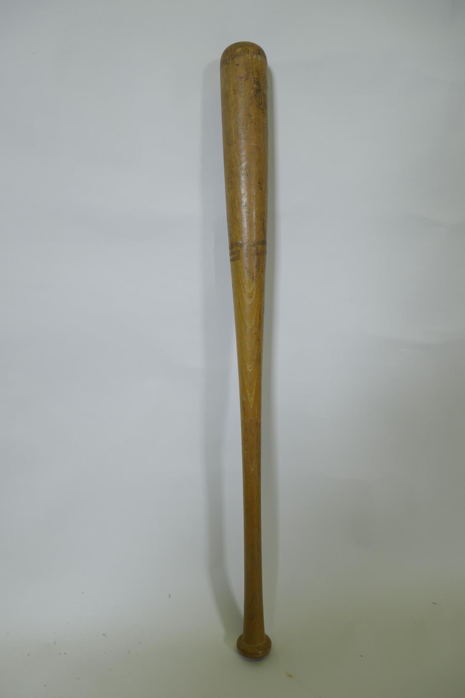A Slazenger cricket bat, signed with players autographs, Pakistan 1971, Derbyshire, Surrey, - Image 7 of 10