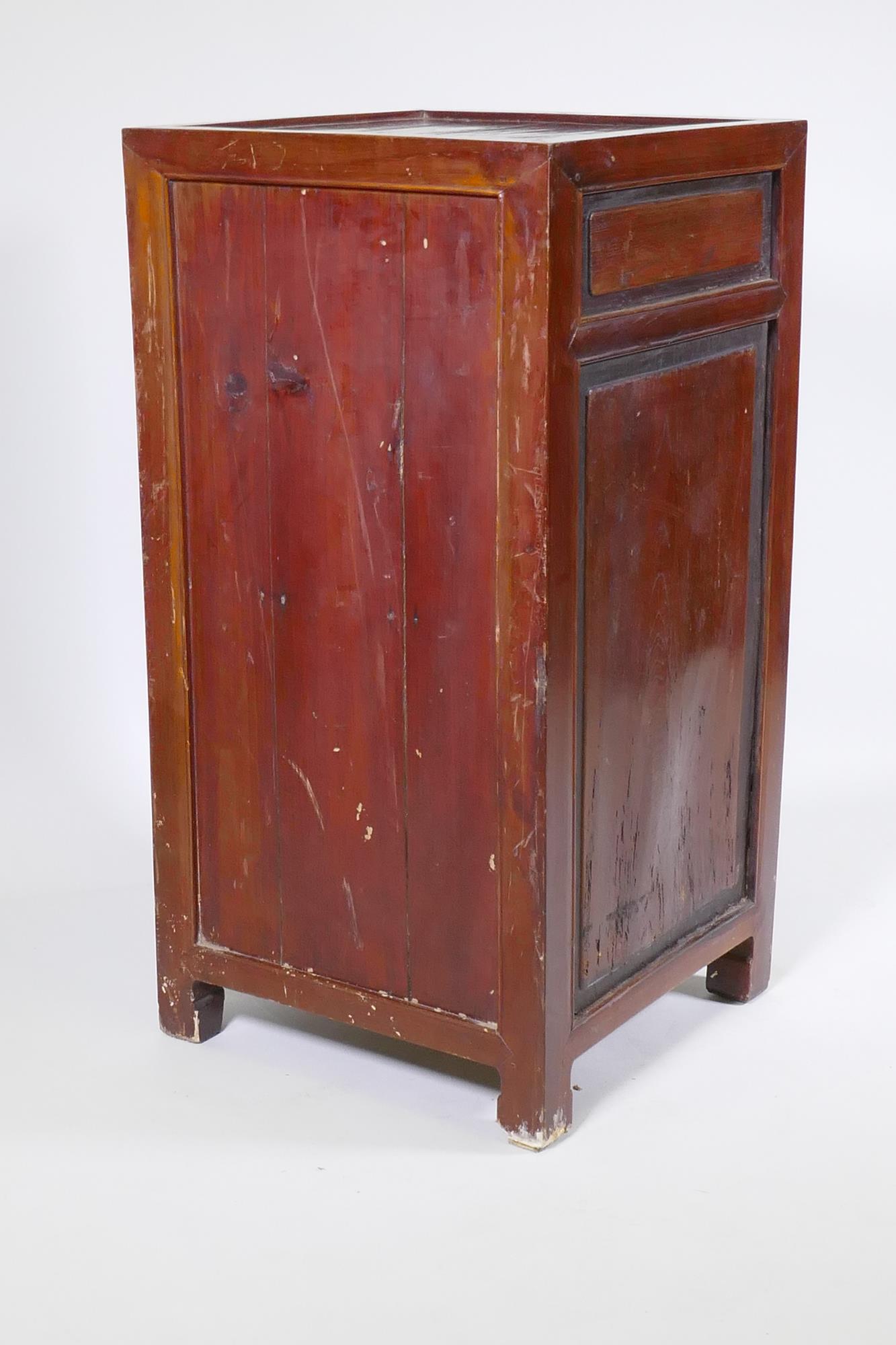 A Chinese lacquered wood cabinet with a single drawer, 44 x 44cm, 86cm high - Image 6 of 6