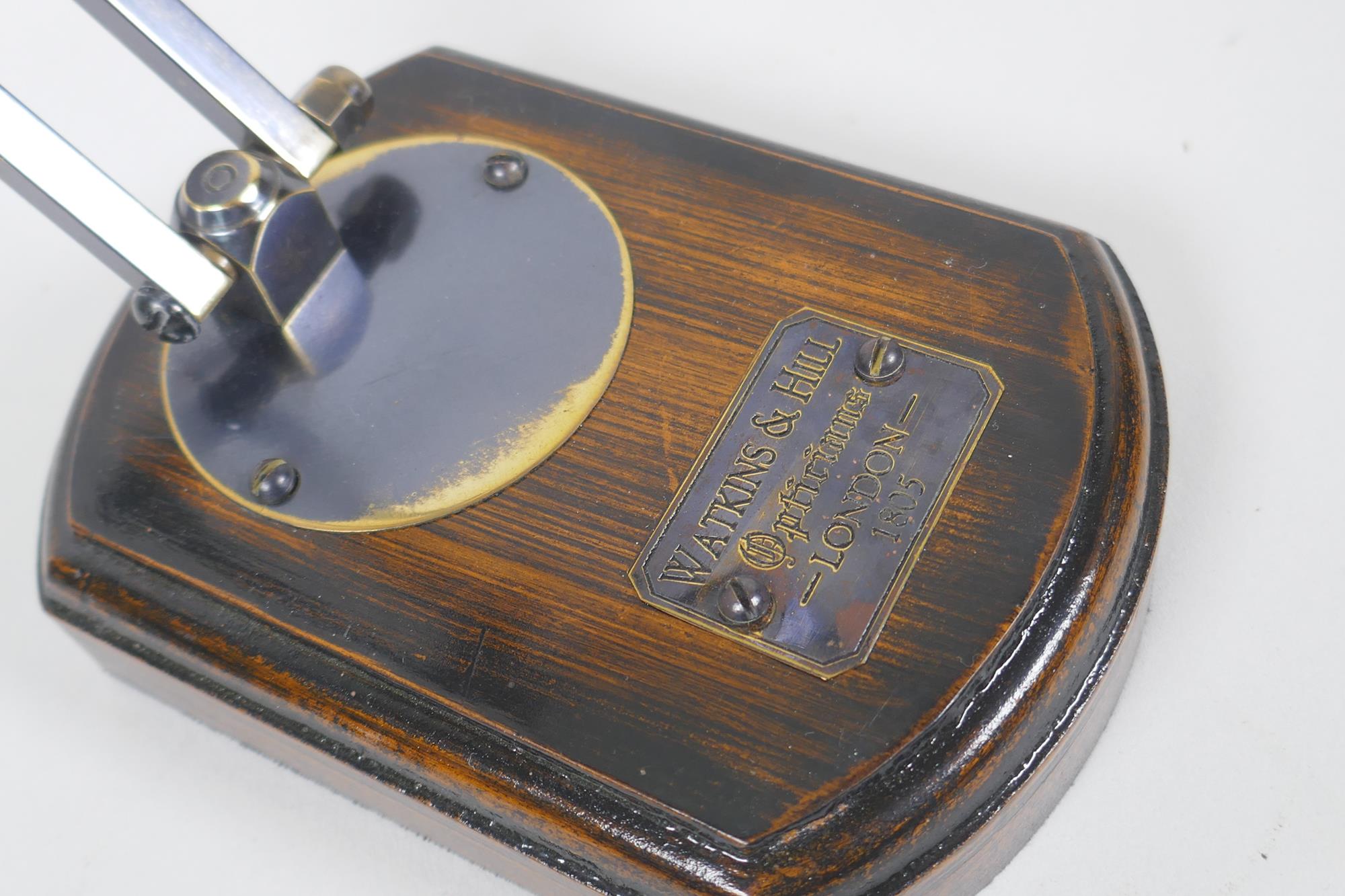 A brass desk top magnifying glass and two reproduction brass compasses, lens 8cm diameter, 1AF - Image 2 of 6