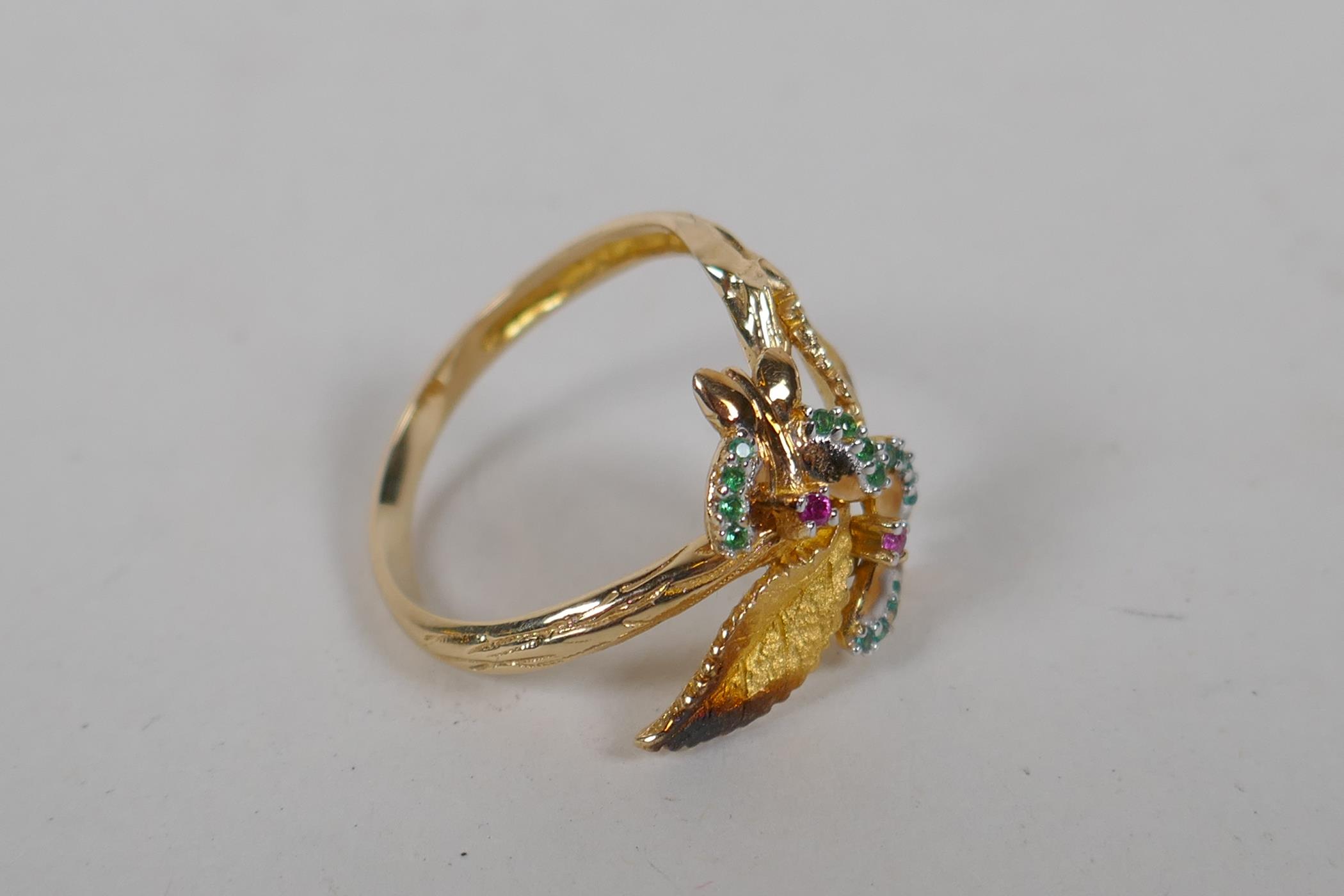 An Italian yellow metal leaf and butterfly ring, set with rubies and emeralds, approx size O - Image 2 of 3