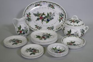 A Portmeirion 'Holly and the Ivy' Christmas pattern part dinner service