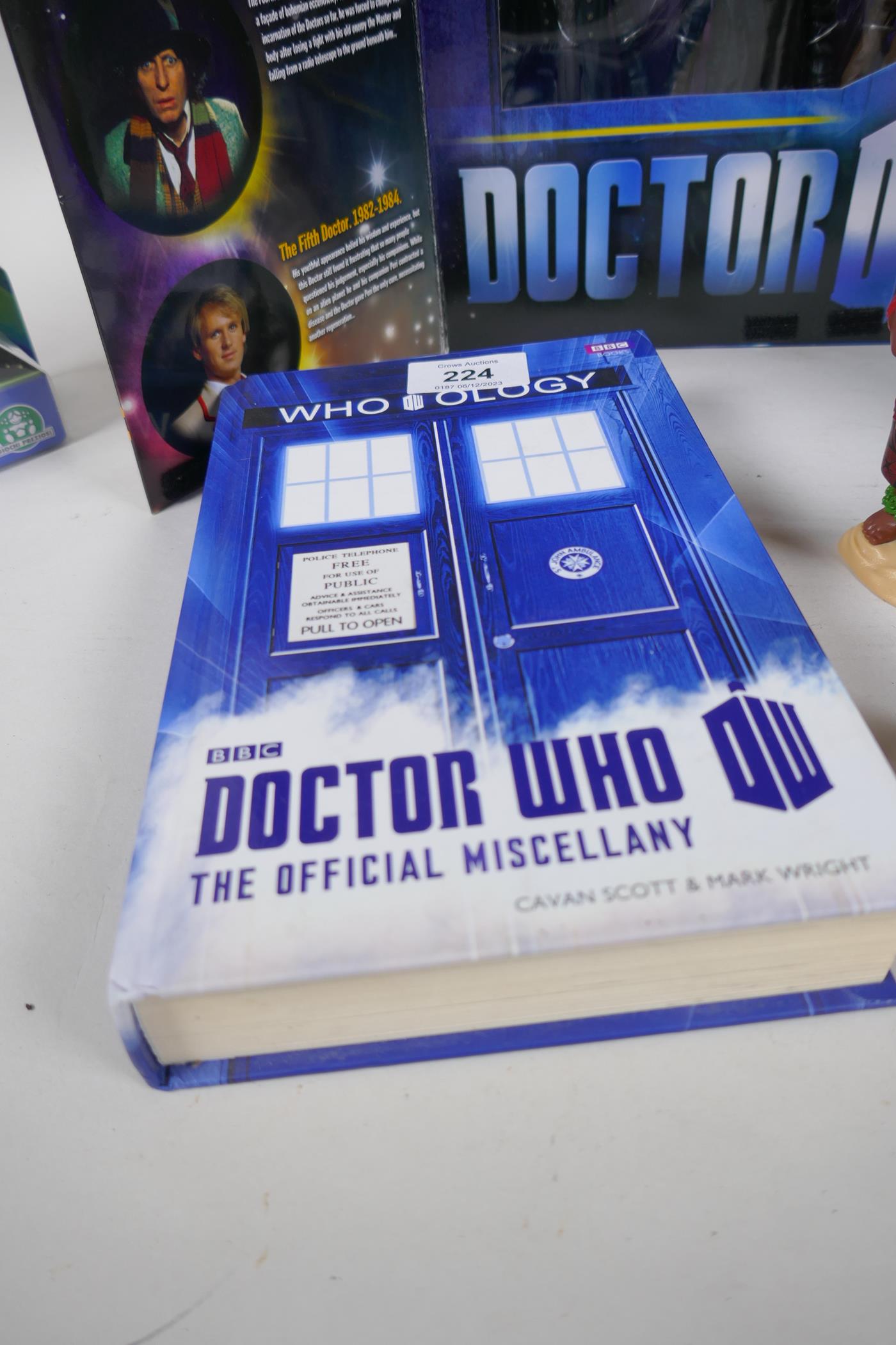 Dr Who Eleven Doctors figure set, Who-ology book, 13th Doctor adventure doll, Ben 10 omni-naut- - Image 6 of 6
