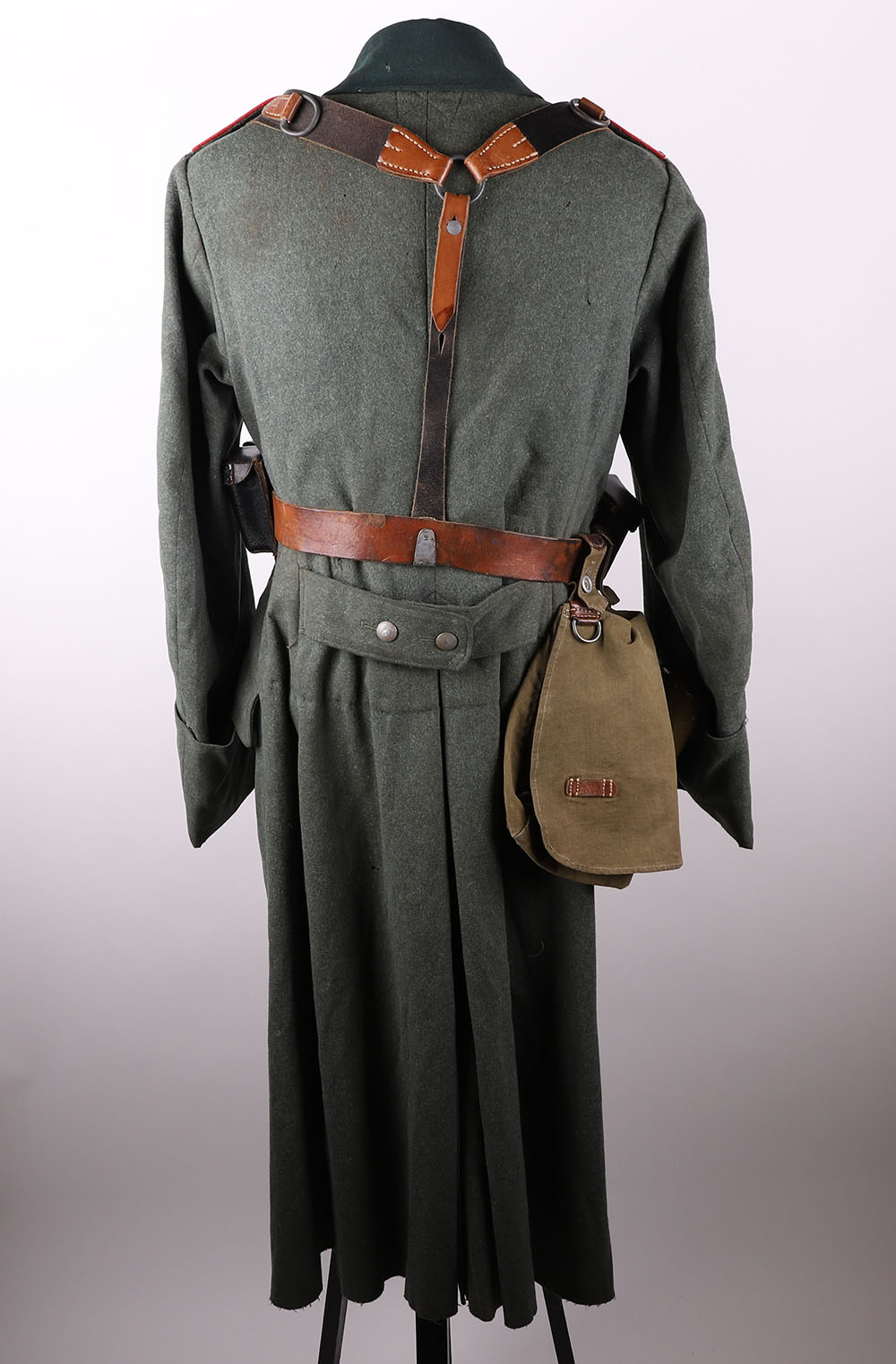WW2 German Army Greatcoat, Overseas Cap and Equipment Set - Image 6 of 23
