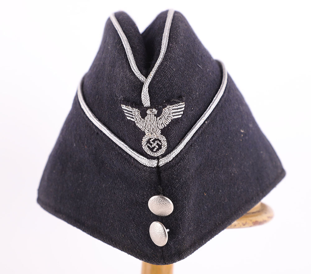 Rare Third Reich Deutsche Arbeitsfront (D.A.F) Officers Overseas / Side Cap - Image 4 of 9