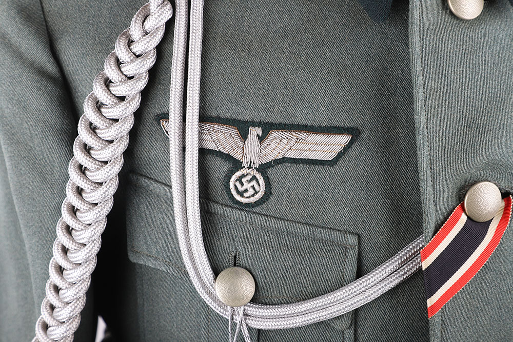 WW2 German Artillery Regiment Nr 23 Oberstleutnant Officers Tunic and Peaked Cap - Image 5 of 27