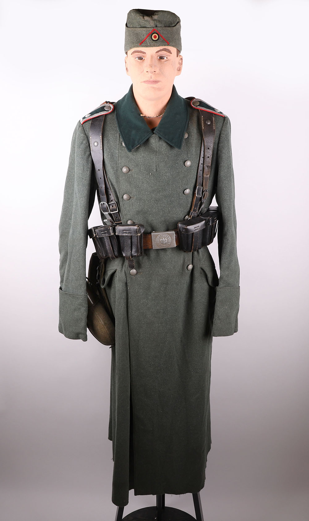 WW2 German Army Greatcoat, Overseas Cap and Equipment Set