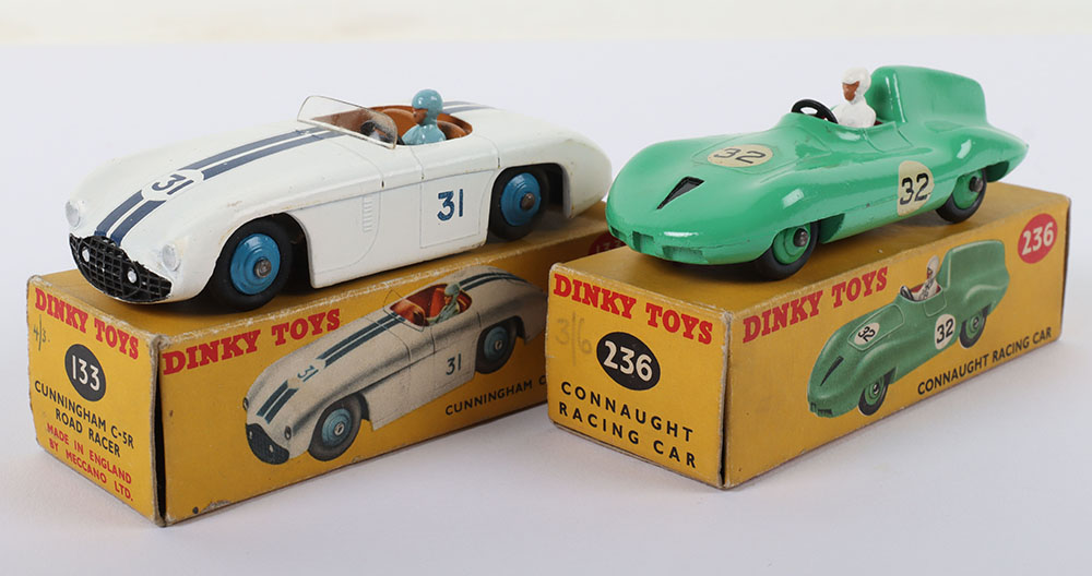 Dinky Toys 133 Cunningham C-5R Road Racer 31 diecast Meccano England orginal box