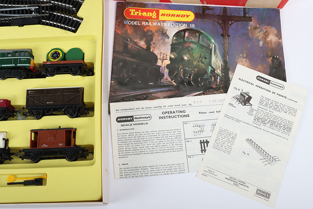 Hornby 00 Gauge RS.651 Freightmaster Set - Image 3 of 8