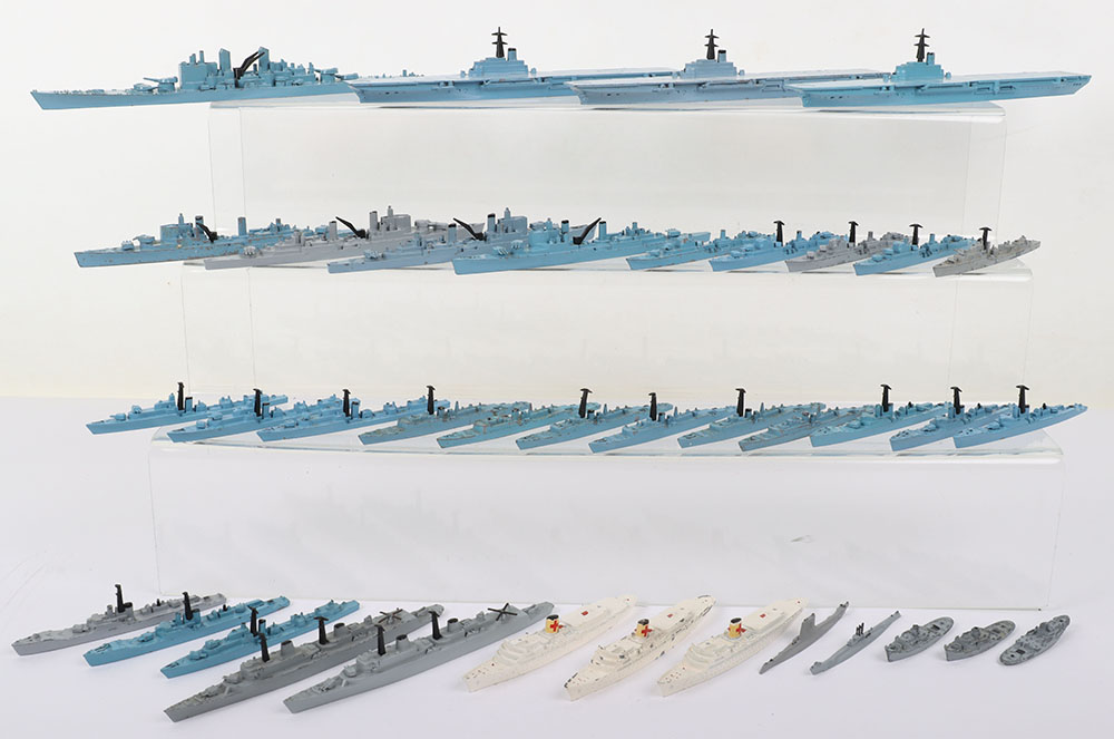 Collection of Tri-ang Minic 1:1200 scale Warships