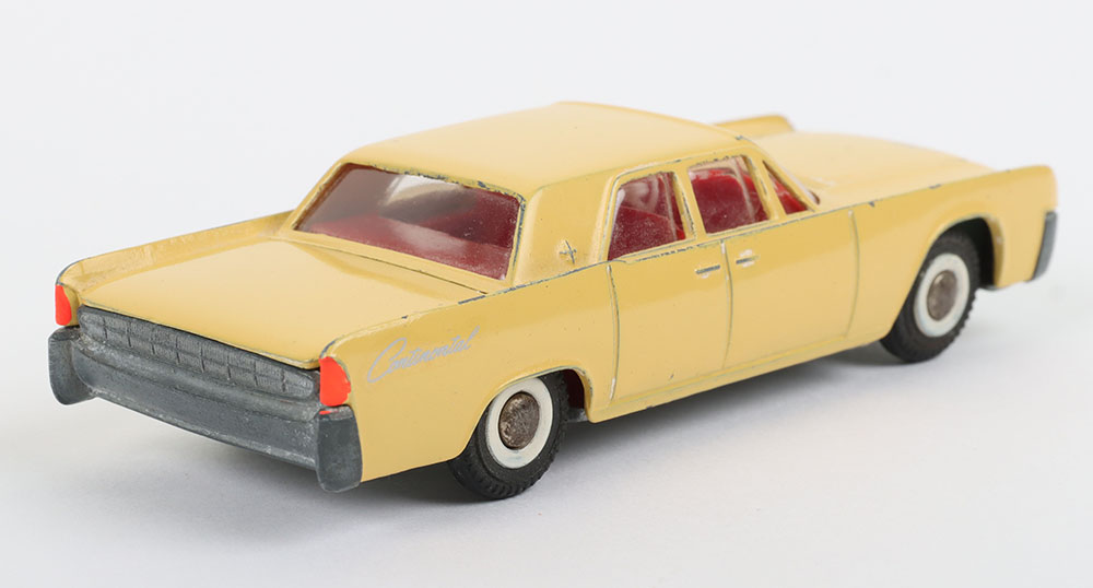 Tekno 829 Lincoln Continenta - Image 2 of 3