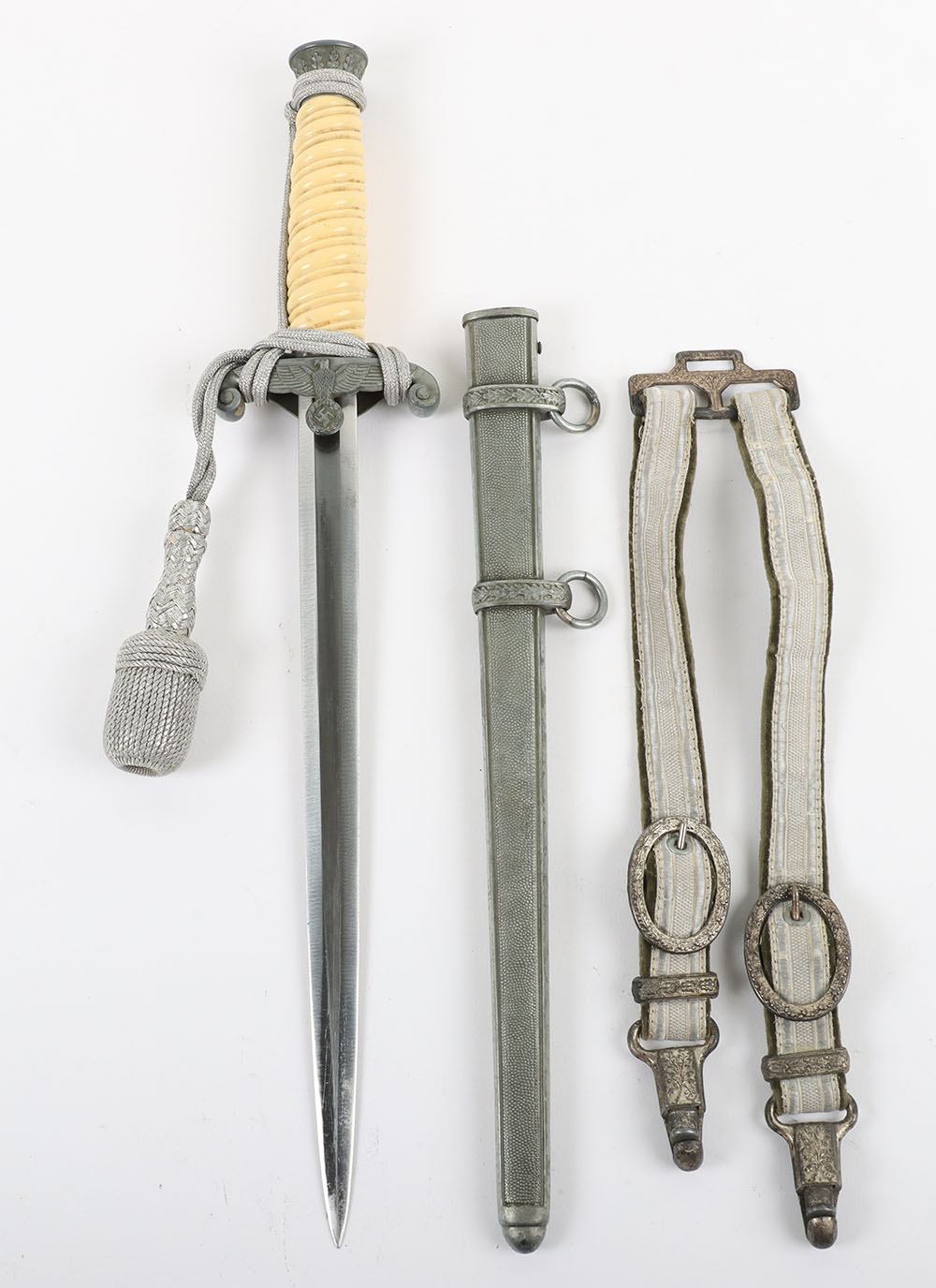 WW2 German Army Officers Dress Dagger with Straps and Knot by WKC Solingen - Image 2 of 12