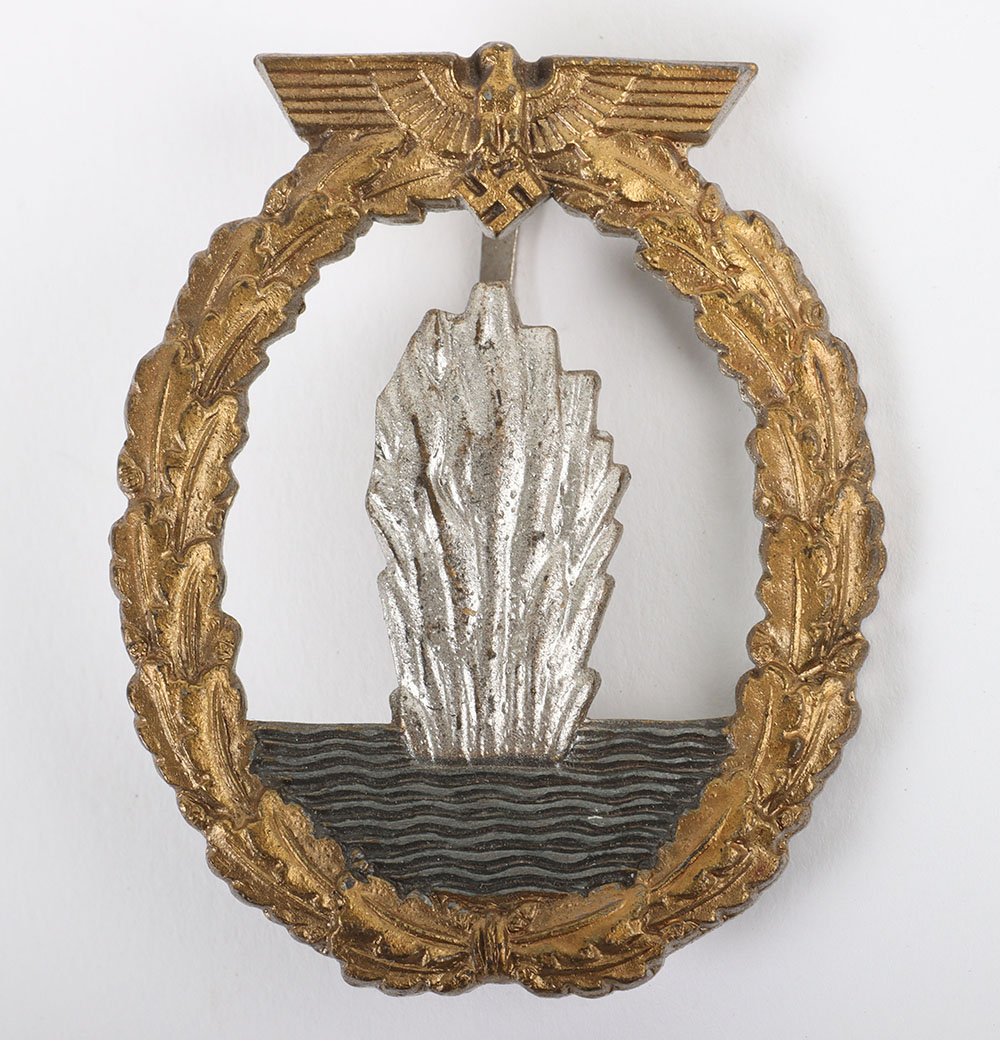 WW2 German Kriegsmarine Minesweeper War Badge by Wilhelm Hobacher, Wien - Image 2 of 7