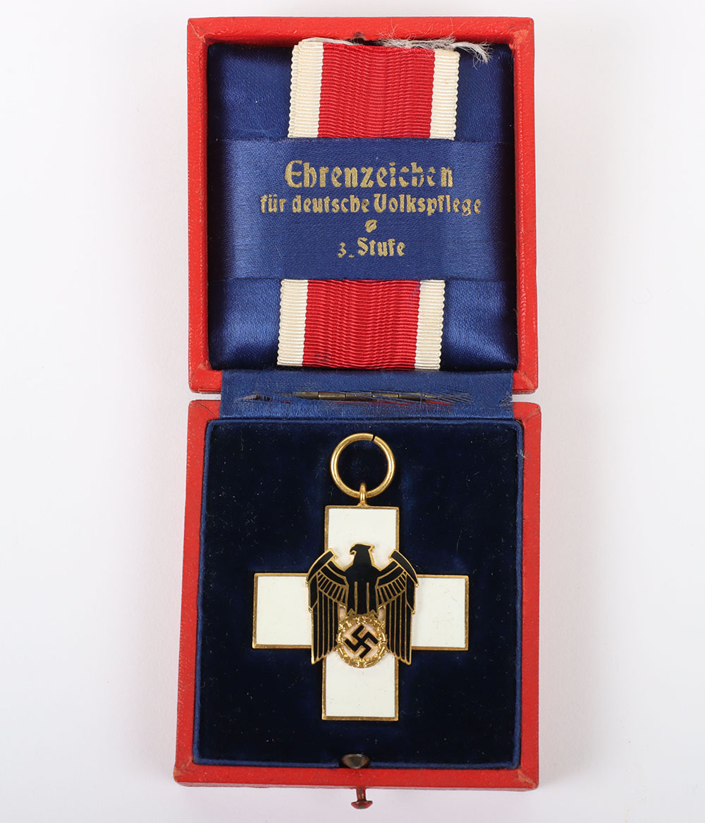 Third Reich Social Welfare Decoration 3rd Class in Original Case of Issue - Image 8 of 12