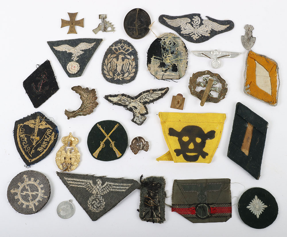 WW2 German and Italian Cloth Insignia Grouping - Image 9 of 9