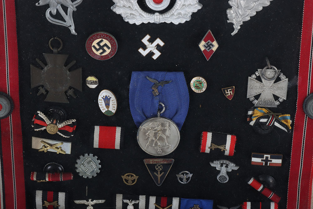 Framed Display of WW2 German Awards an Insignia - Image 3 of 4