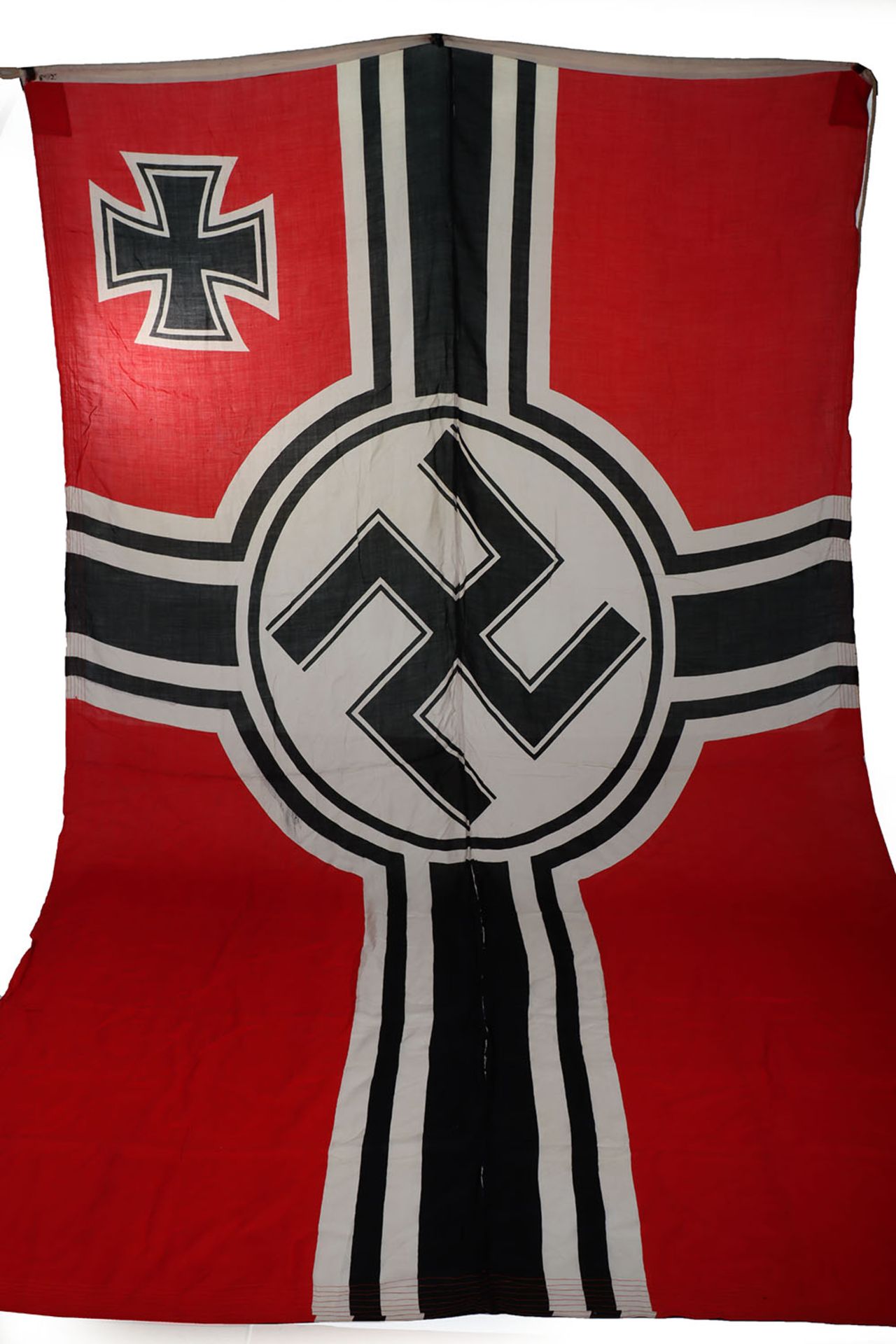 Large WW2 German Battle Flag (Reichskriegsflagge) - Image 11 of 11