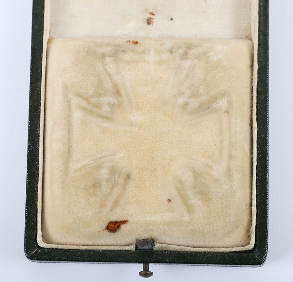 1914 Iron Cross 2nd Class in Deluxe Casing - Image 2 of 14