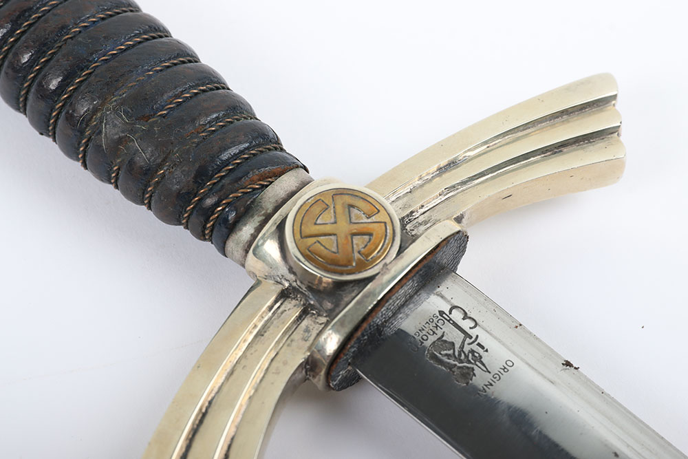 German Luftwaffe 1st Pattern Officers Dress Dagger by Carl Eickhorn, Solingen - Image 9 of 12