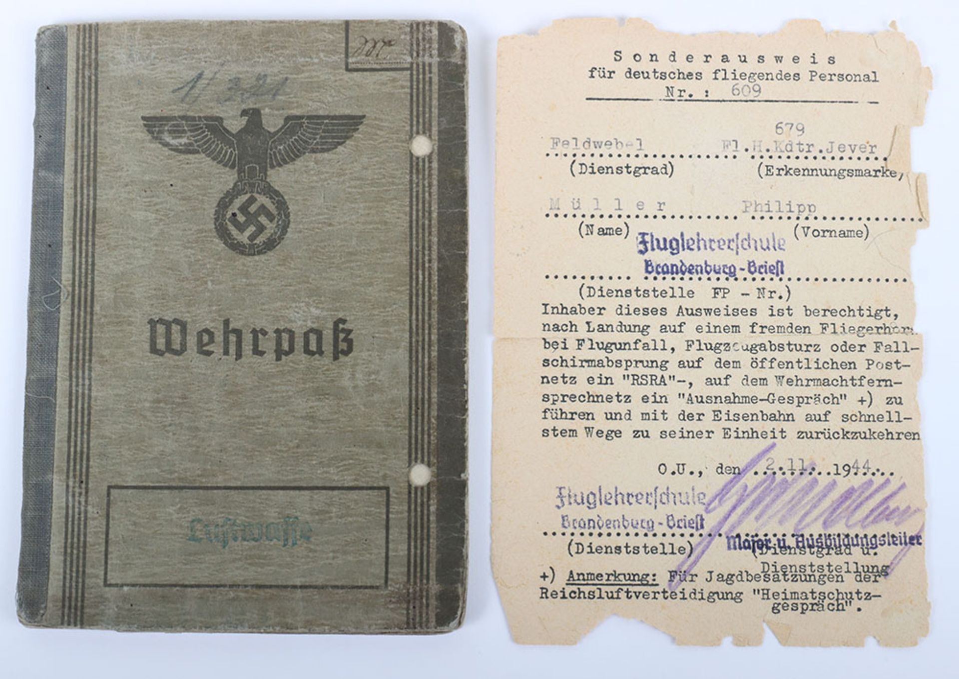 WW2 German Luftwaffe Wehrpass to a Flying Instructor who in 1945 Flew Operationally with II Kampfges - Bild 2 aus 7