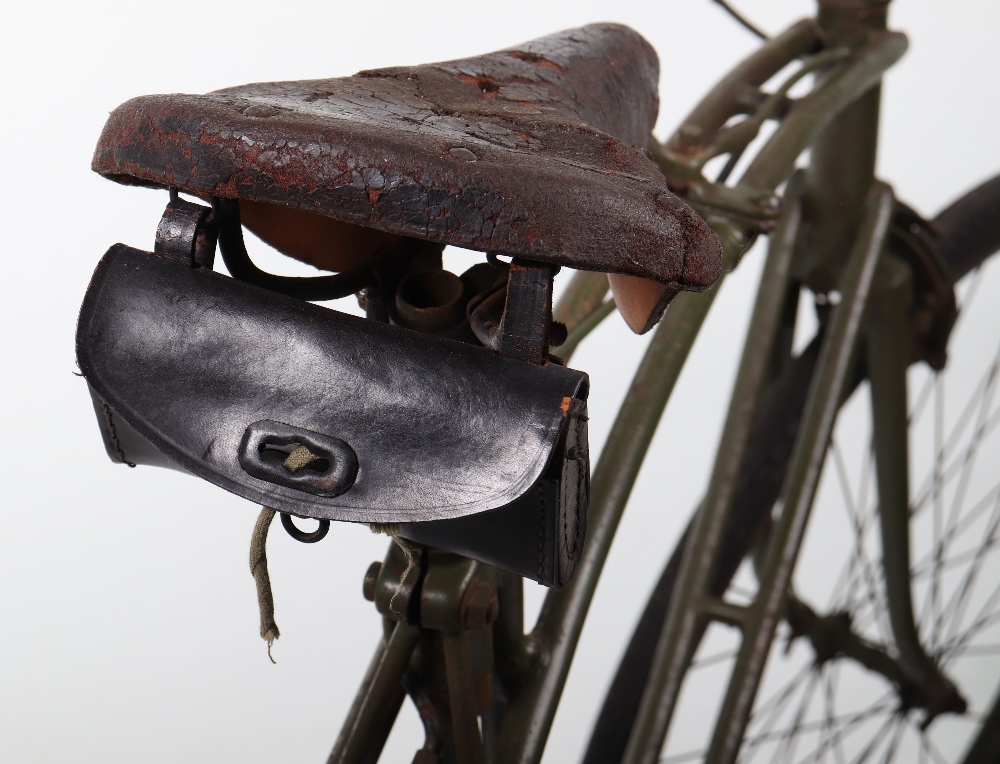 Extremely Rare 1st Model Twin Tube Airborne Forces Folding Bicycle - Image 15 of 21