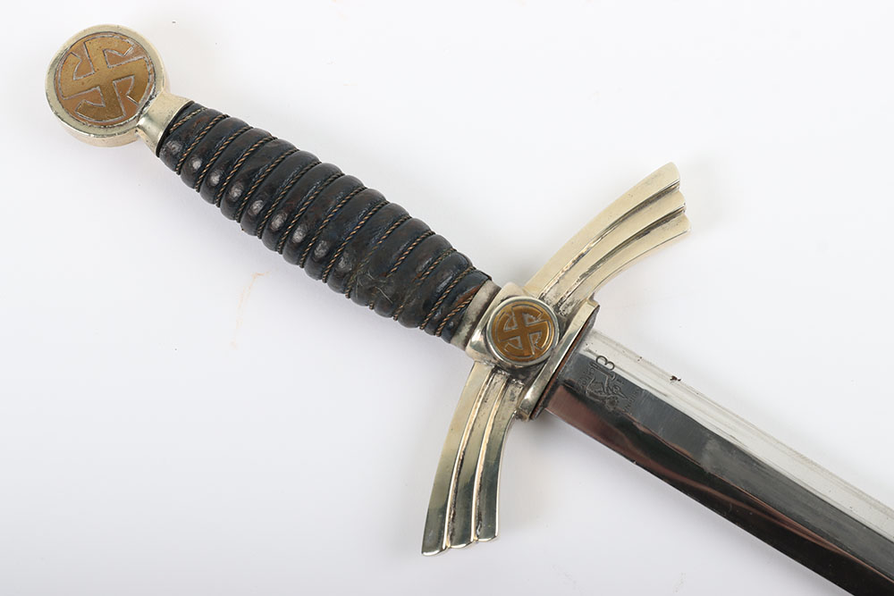 German Luftwaffe 1st Pattern Officers Dress Dagger by Carl Eickhorn, Solingen - Image 6 of 12