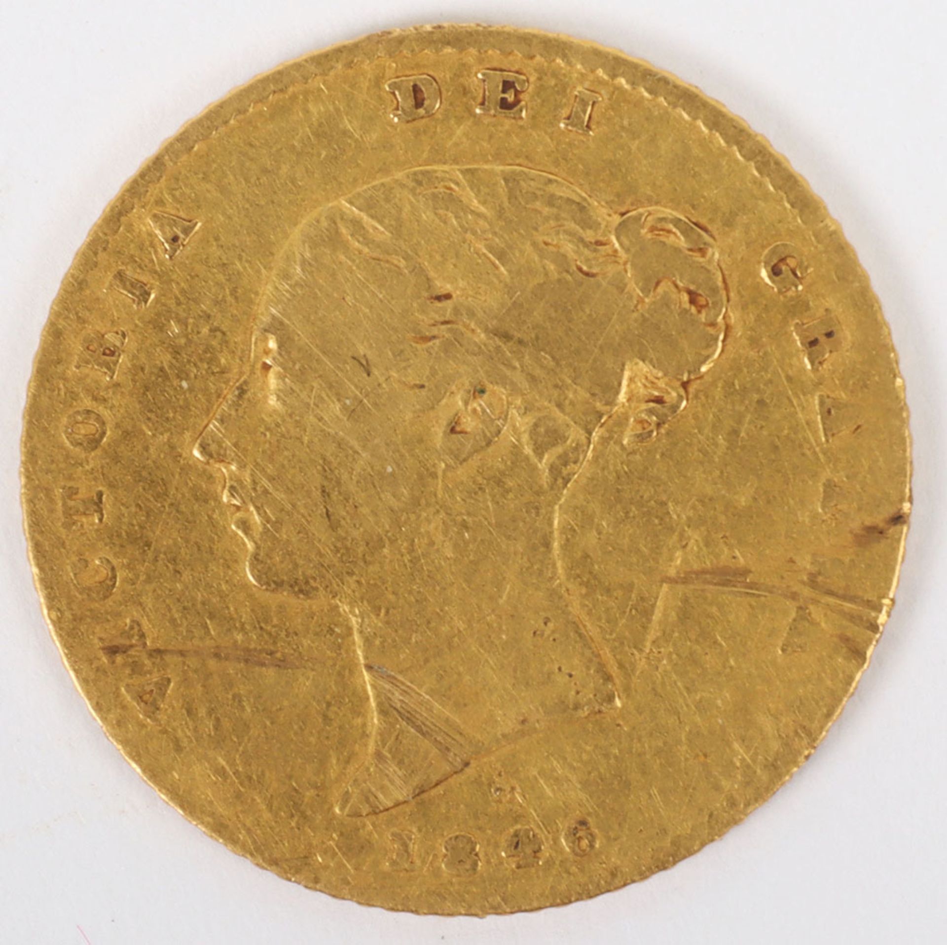 Victoria (1837-1901), Half Sovereign, 1846