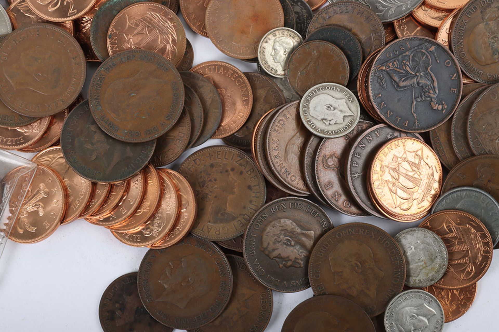 Selection of post 1947 and modern GB coinage - Image 4 of 4