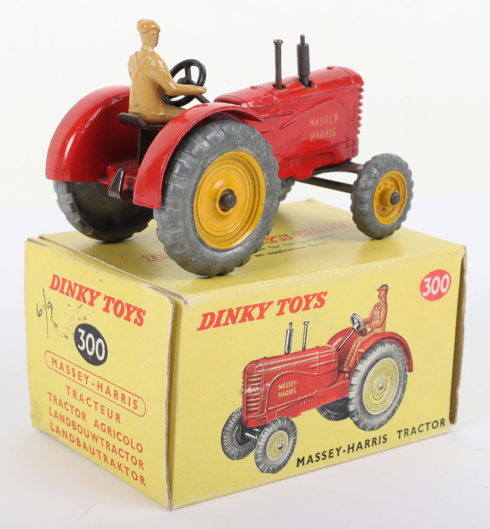 Dinky Toys 300 Massey Harris Tractor - Image 3 of 3