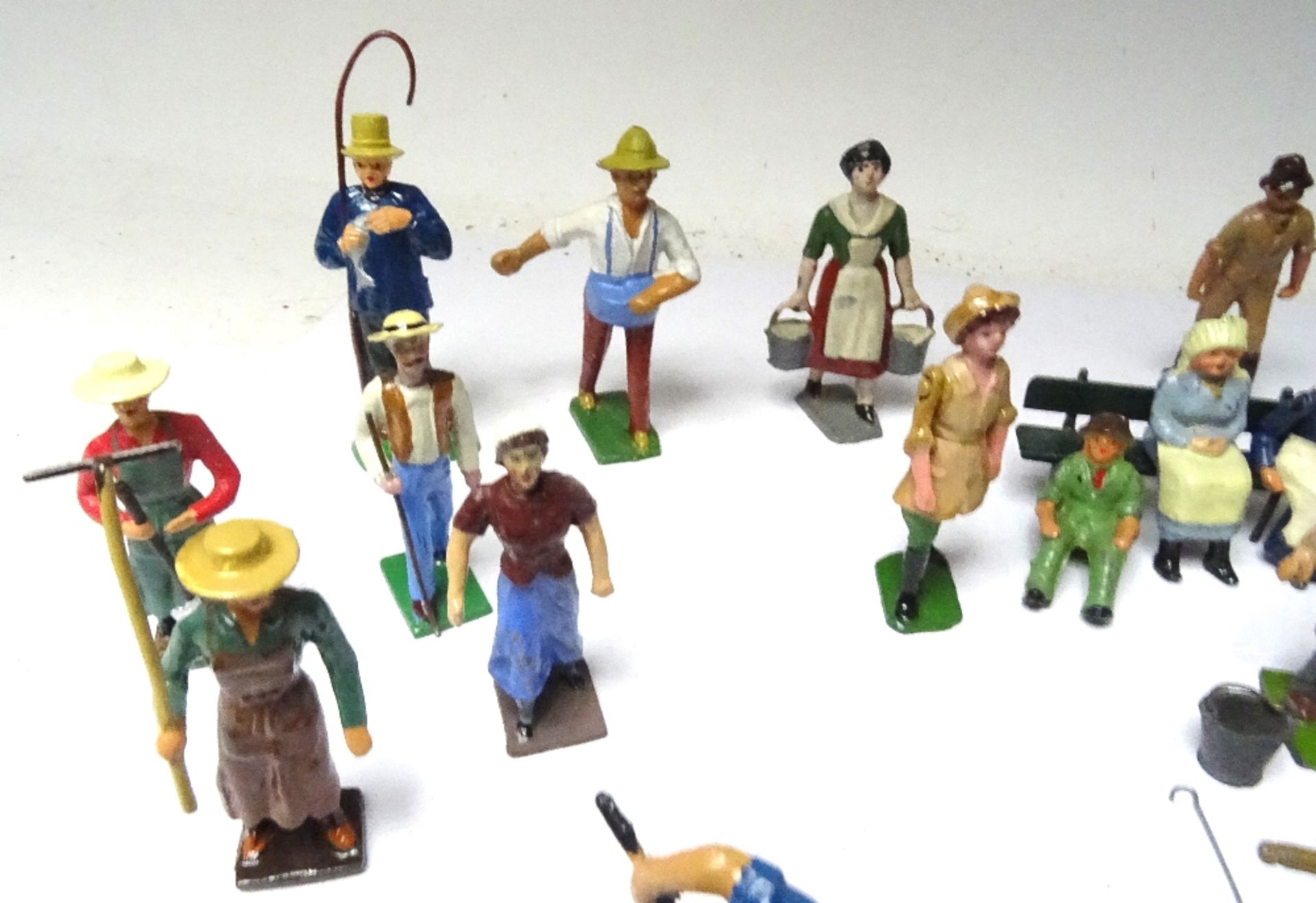 French and British made Farm People - Bild 4 aus 9