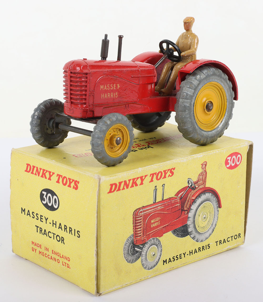 Dinky Toys 300 Massey Harris Tractor - Image 2 of 3