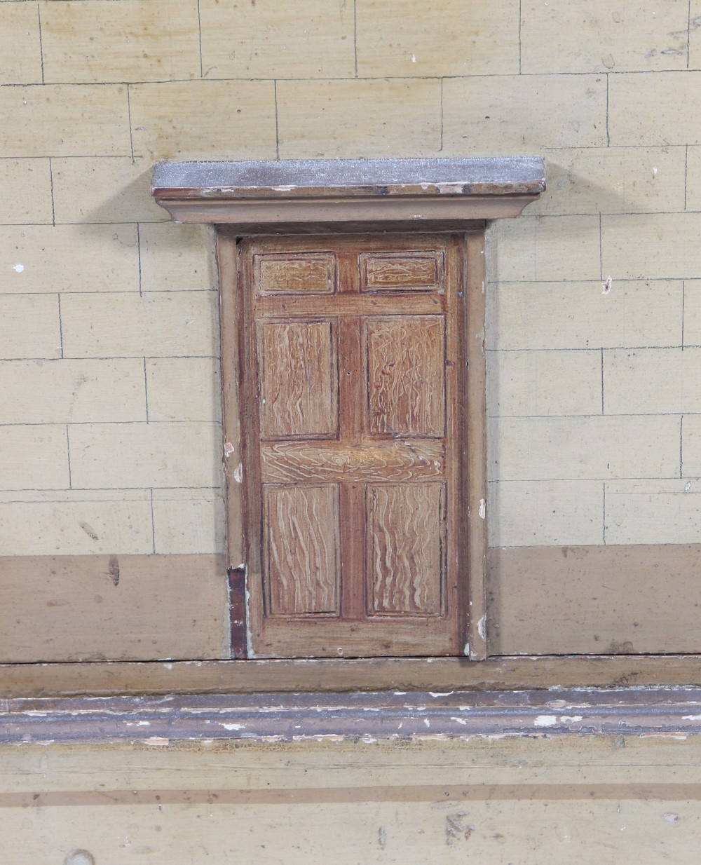 A fine and early English painted wooden dolls house on original stand, 1820s/30s, - Image 5 of 5