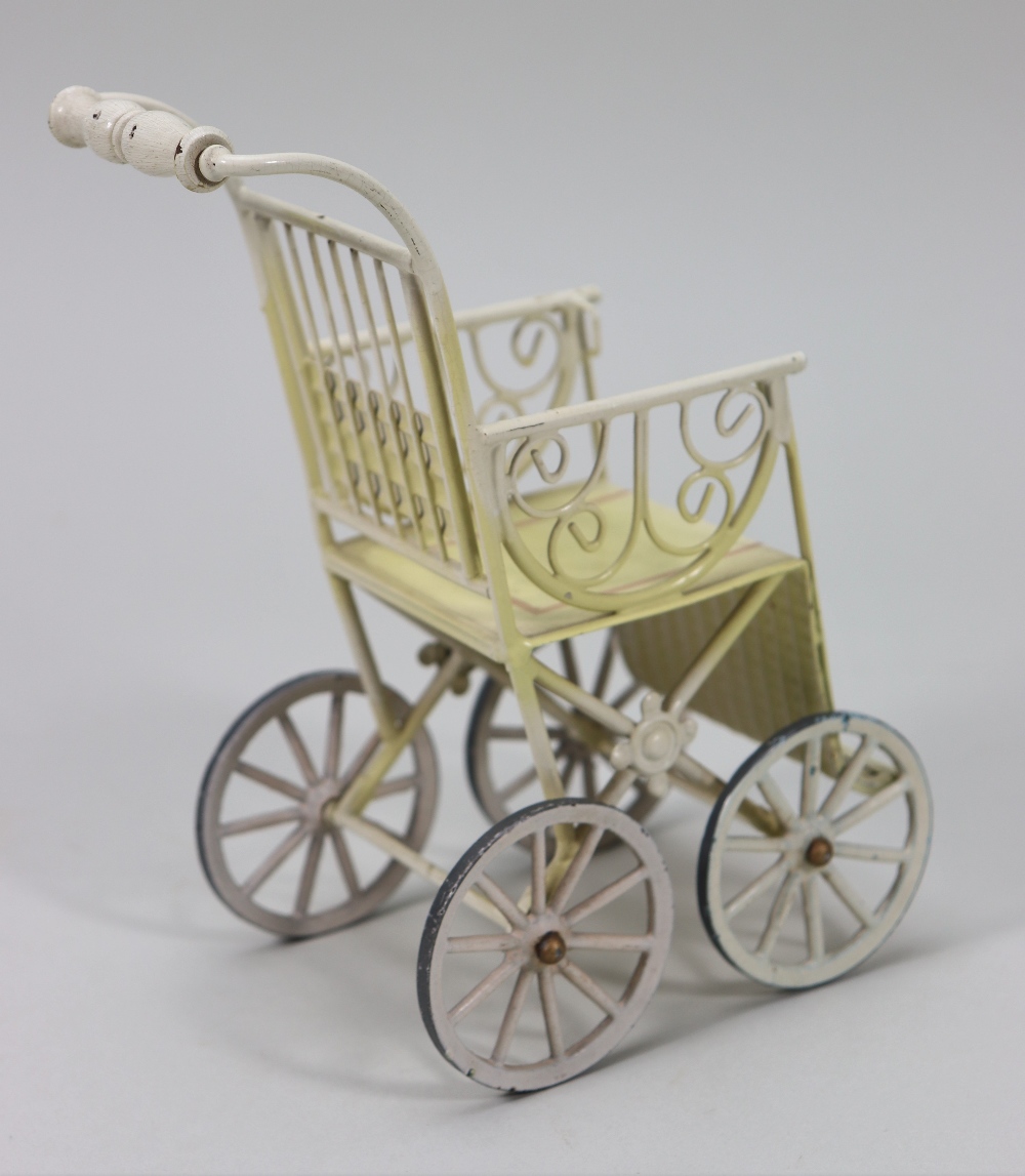 A rare Marklin tinplate stroller, German circa 1905, - Image 2 of 2