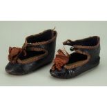 Pair of size 7 brown leather Bebe Jumeau doll shoes with Bee mark,