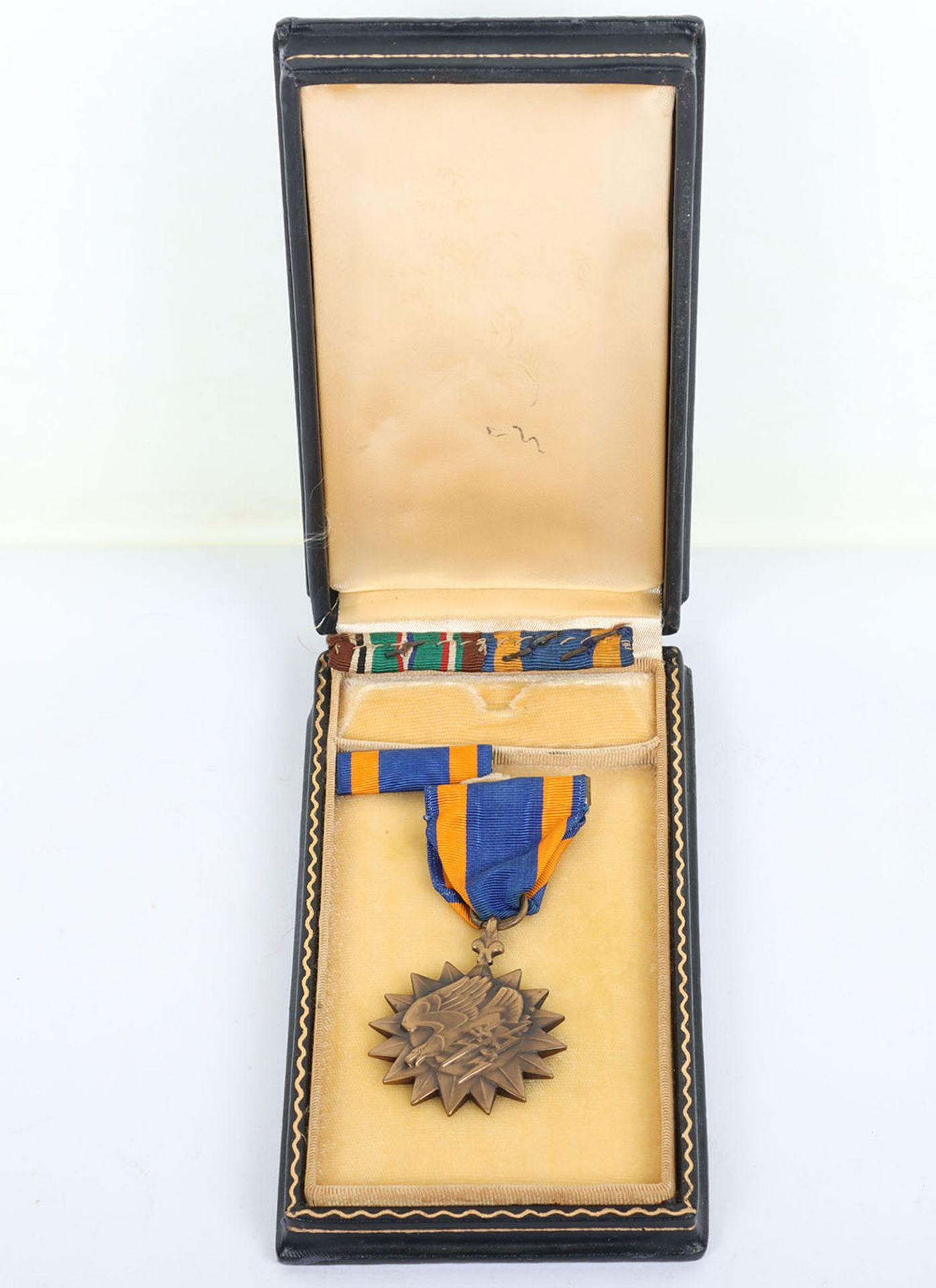 US Air Medal - Bild 2 aus 6