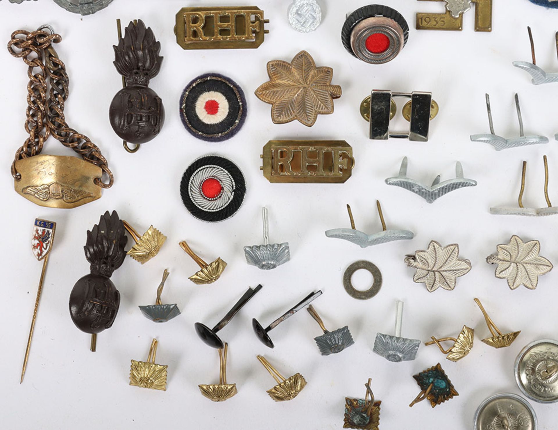 WW2 Military Badges and Buttons - Bild 2 aus 6
