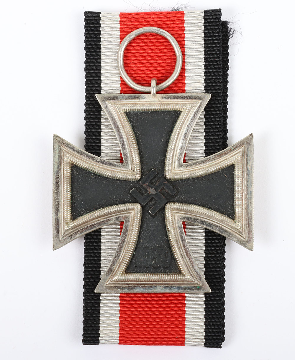 WW2 German 1939 Iron Cross 2nd Class - Image 2 of 6