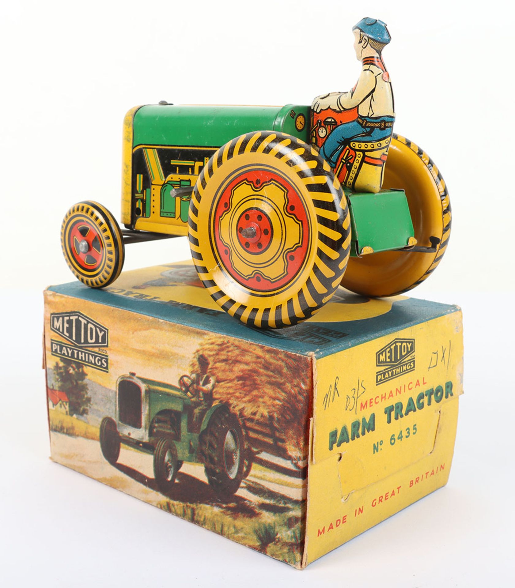 Mettoy Playthings Tinplate Mechanical Farm Tractor - Bild 3 aus 6