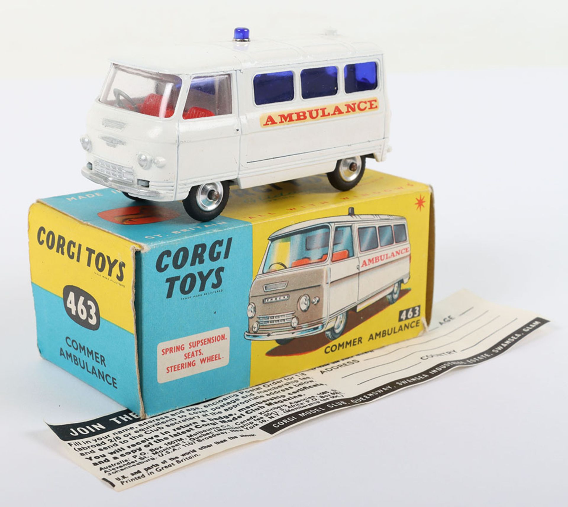 Corgi Toys 463 Commer Ambulance - Bild 2 aus 6