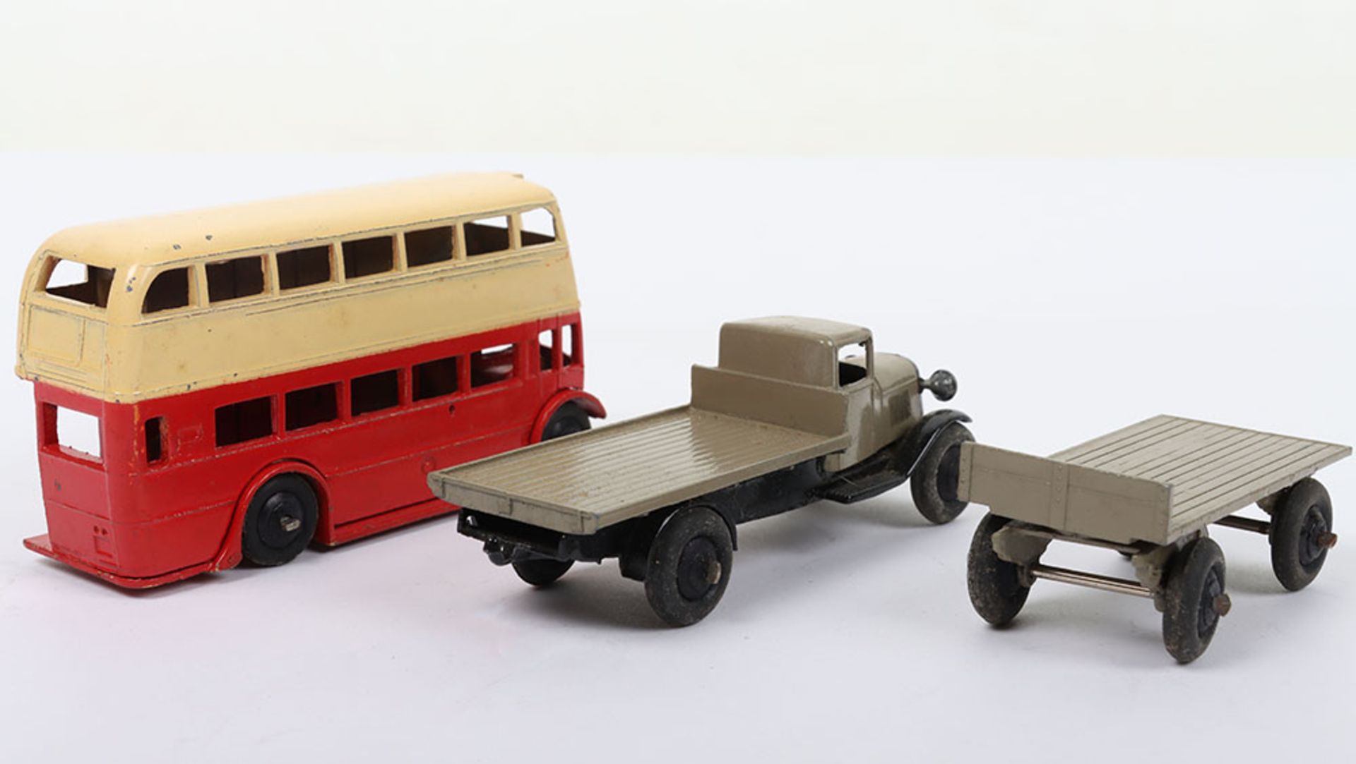 Dinky Toys 25T Flat Truck & Trailer - Bild 2 aus 3