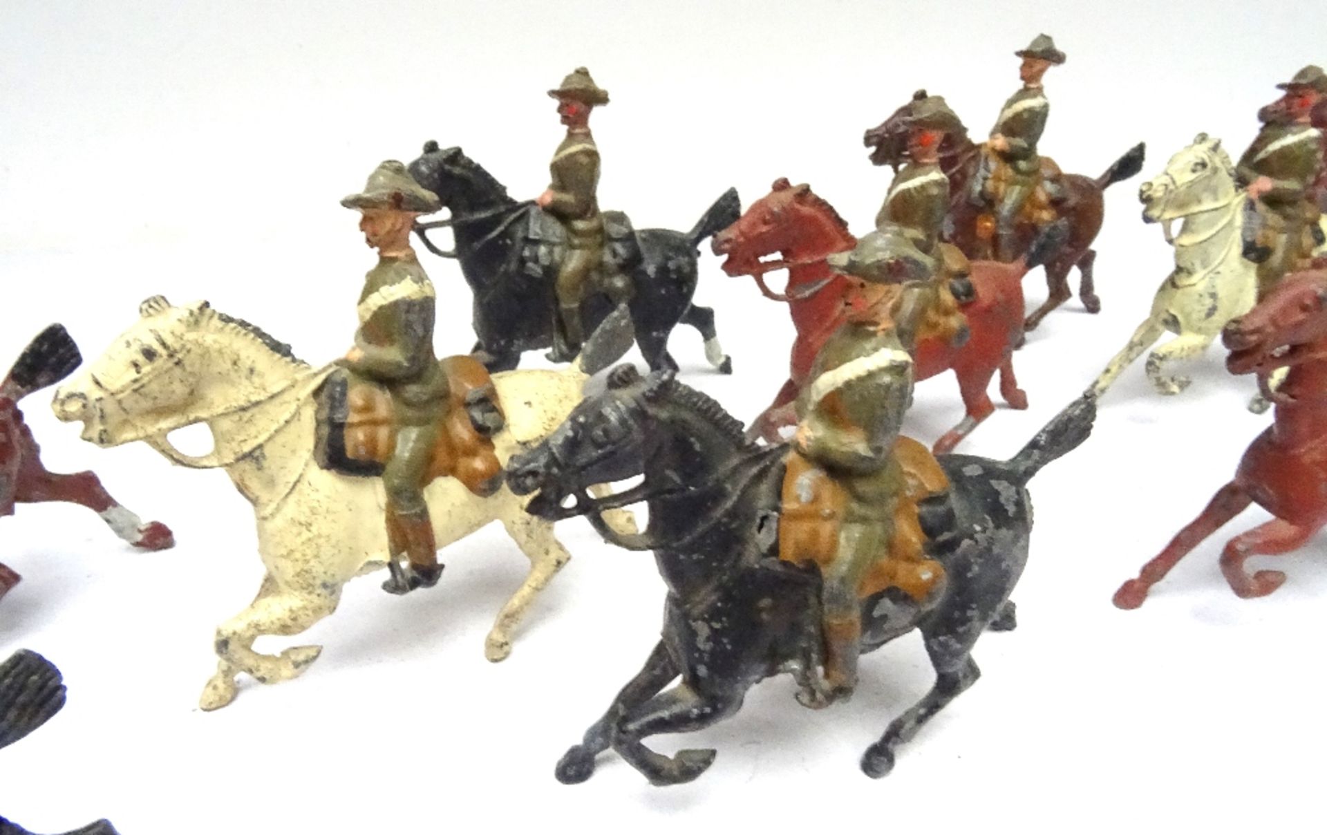 Britains Imperial Yeomanry from set 104 - Image 3 of 8