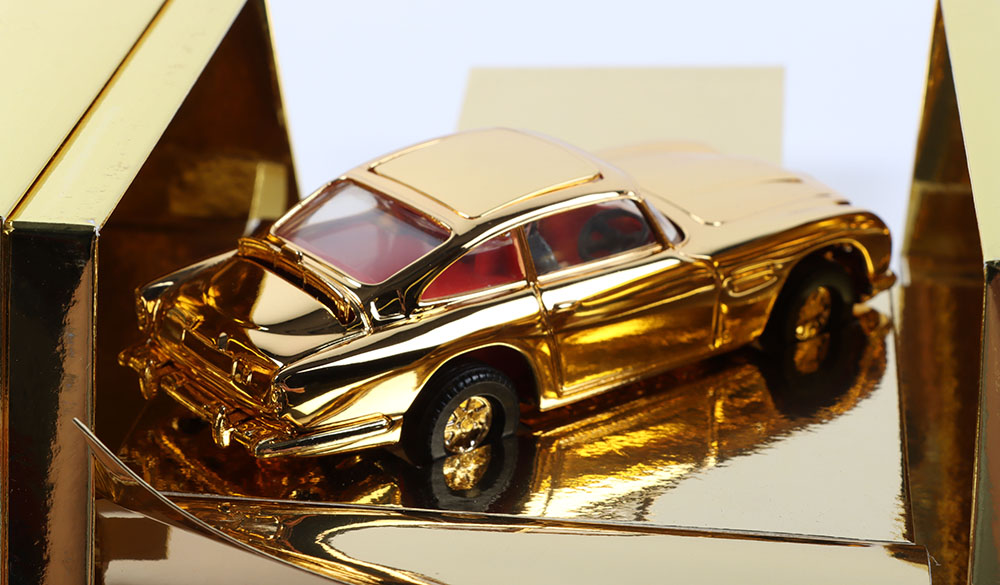 Corgi James Bond Aston Martin DB5 ‘Goldfinger’ gold plated model, with gold Ingot Golden Opportunit - Image 6 of 6