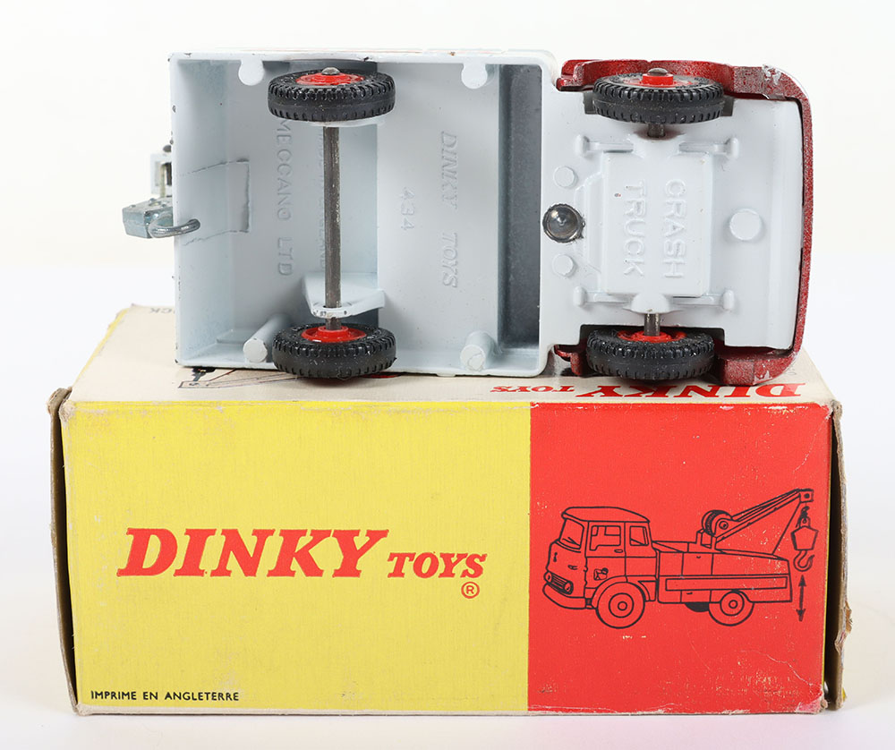Dinky Toys 434 Bedford T.K Crash Truck - Image 3 of 3