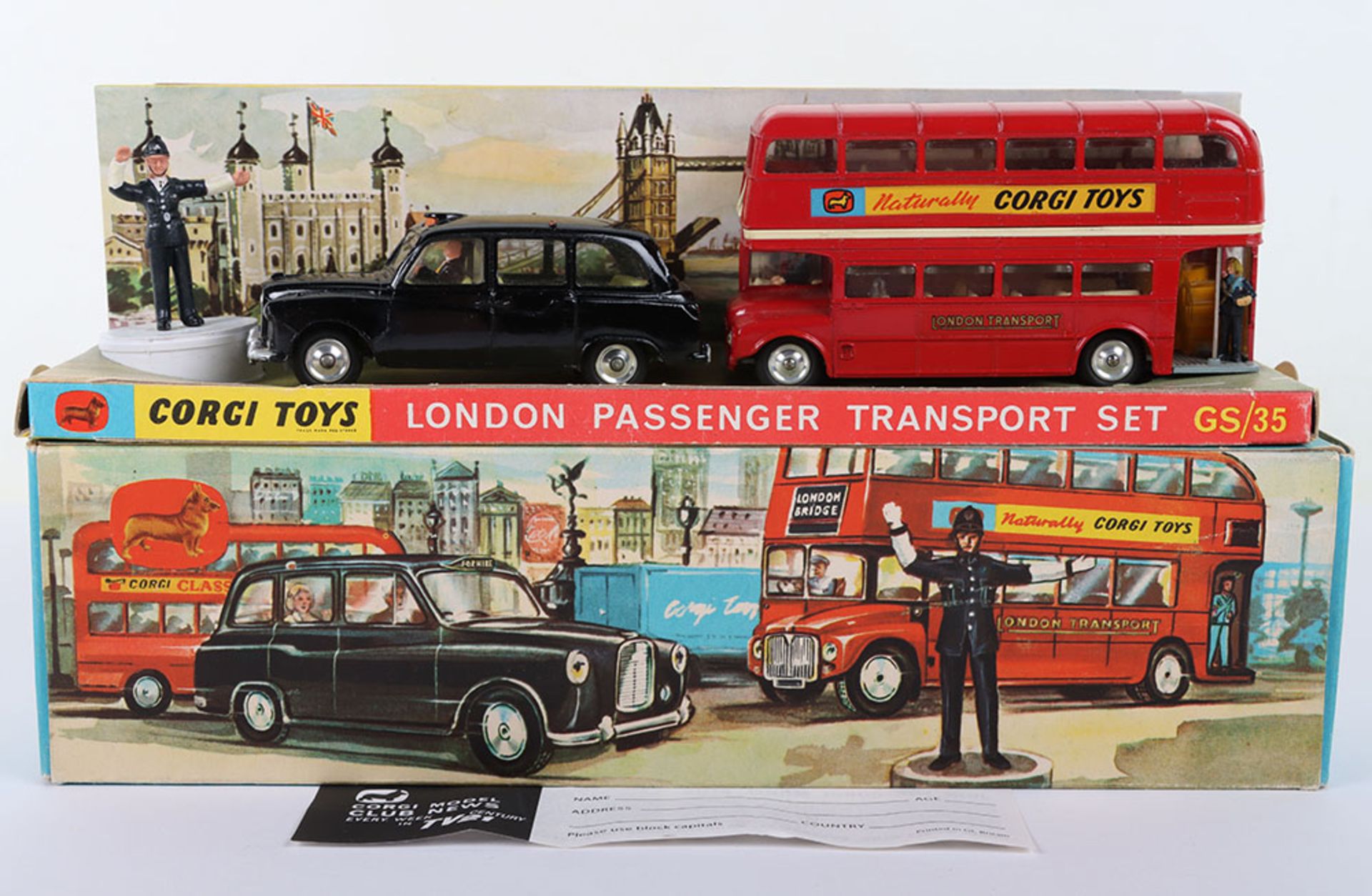 Corgi Toys Gift Set 35 London Passenger Transport Set