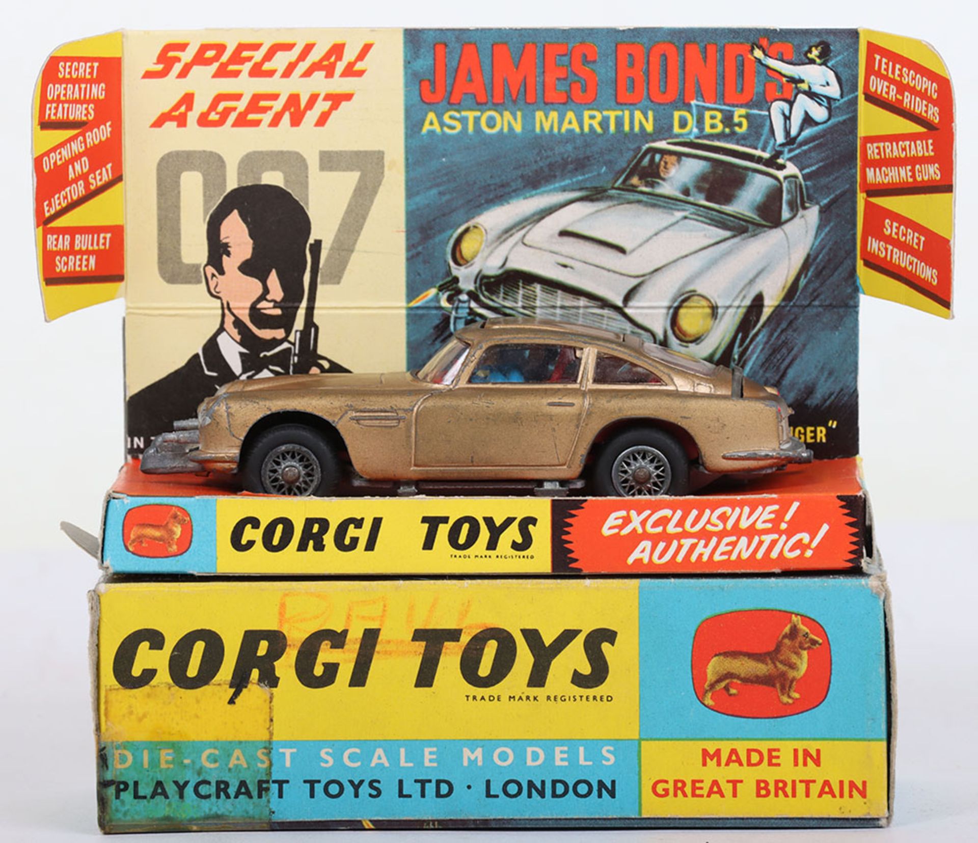 Corgi Toys 267 Batmobile and 261 James Bond Aston Martin - Bild 4 aus 7