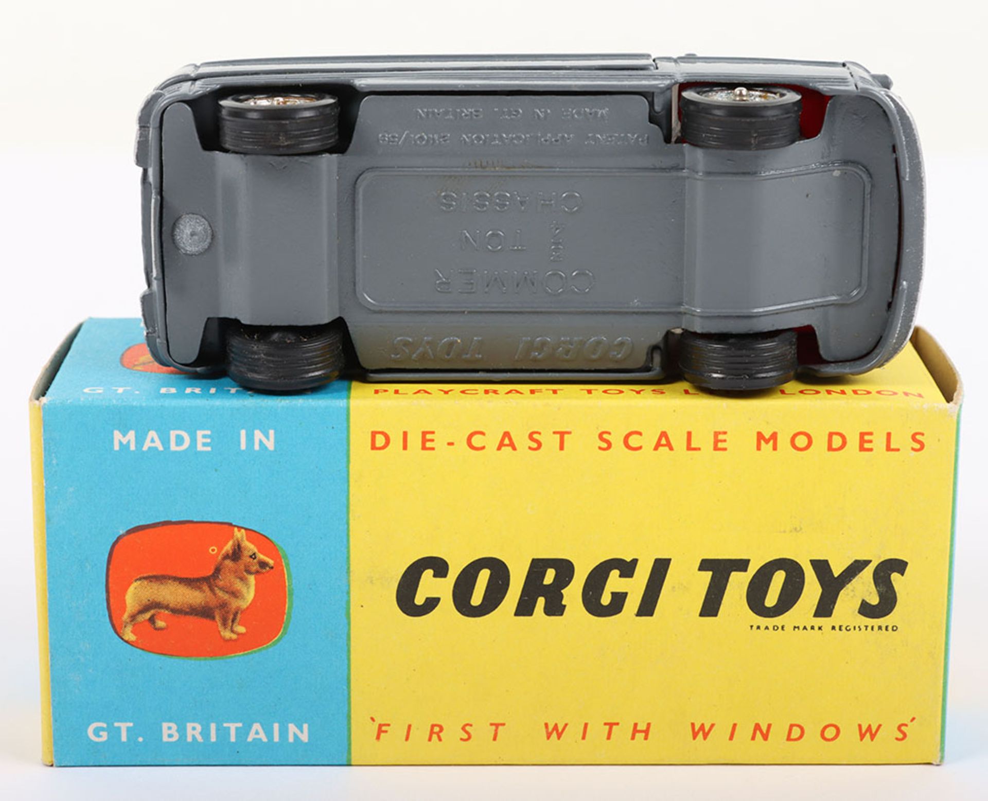 Corgi Toys 462 Commer Van "Combex" - Bild 3 aus 3
