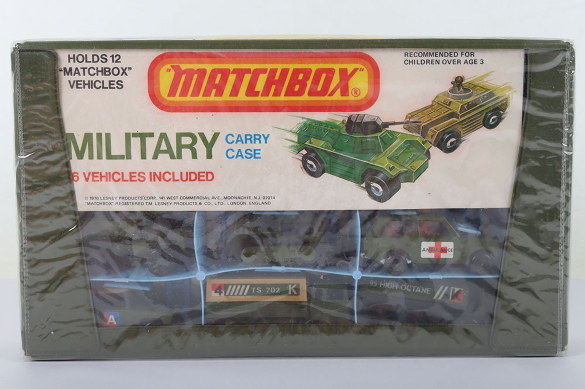 Matchbox Superfast USA issue Military Carry Case 5 Vehicles Included